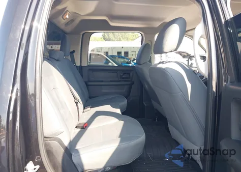 2016 Ram 1500 St z USA, uszkodzony, nr VIN 3C6RR6KT2GG168792